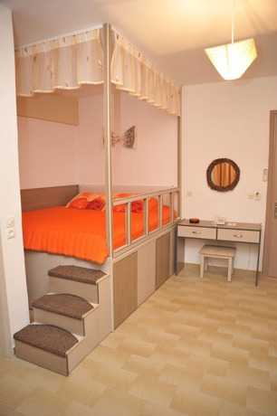 Imagen de la habitación del Hotel Takis. Foto 7