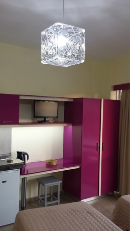 Imagen de la habitación del Hotel Takis. Foto 8