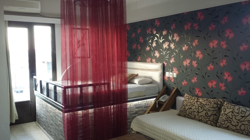 Imagen general del Hotel Takis. Foto 1