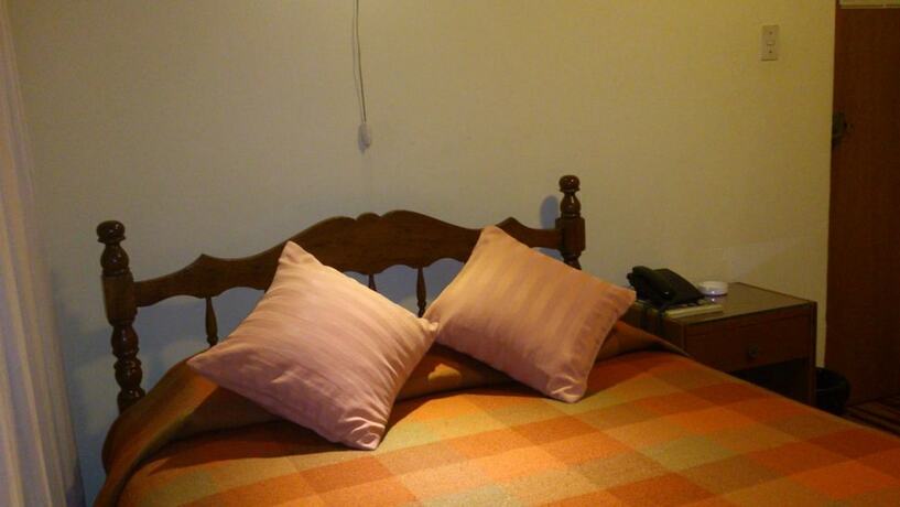 Imagen de la habitación del Hotel Takora Inn. Foto 11