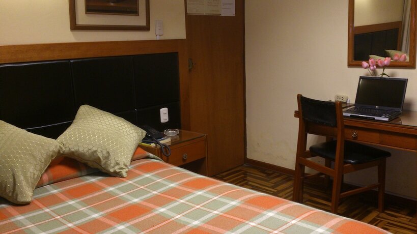 Imagen de la habitación del Hotel Takora Inn. Foto 28