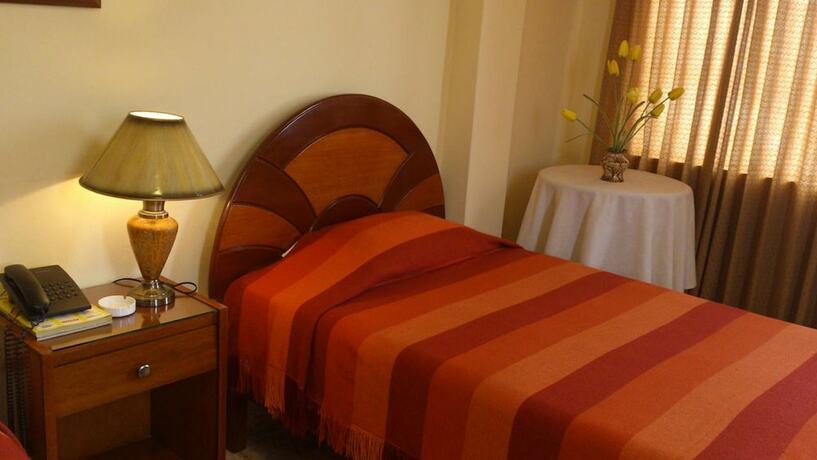 Imagen de la habitación del Hotel Takora Inn. Foto 30