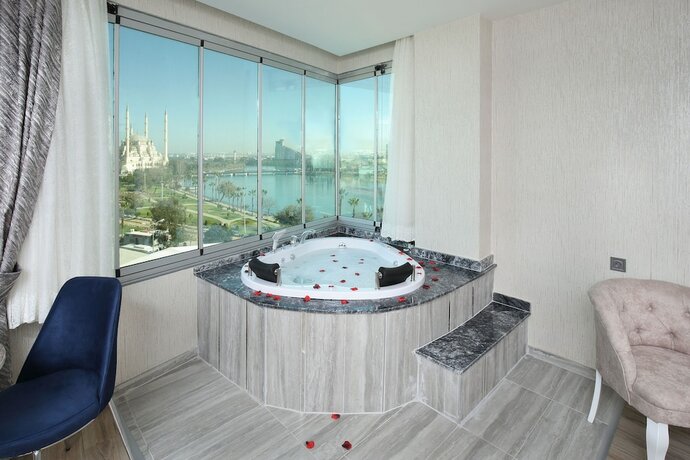 Imagen general del Hotel Taşköprü. Foto 9