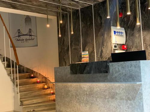 Imagen de los interiores del Hotel Taksim Galatist. Foto 21