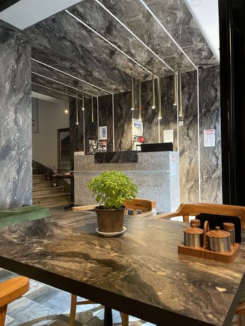 Imagen de los interiores del Hotel Taksim Galatist. Foto 24