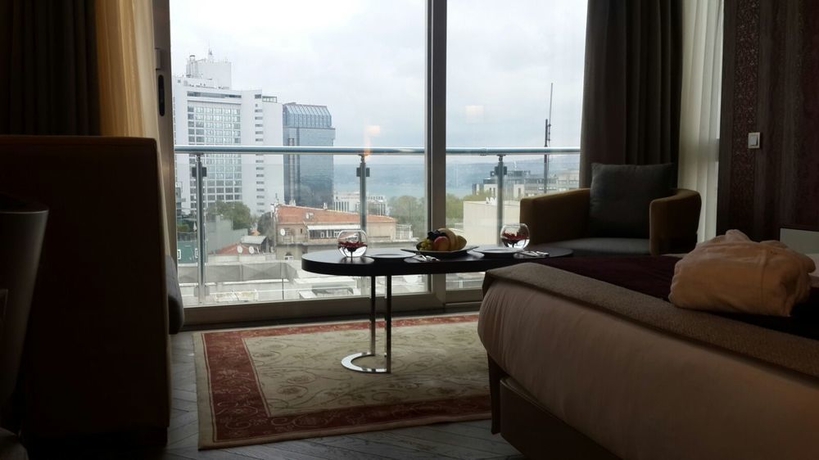 Imagen de la habitación del Hotel Taksim Gonen. Foto 9
