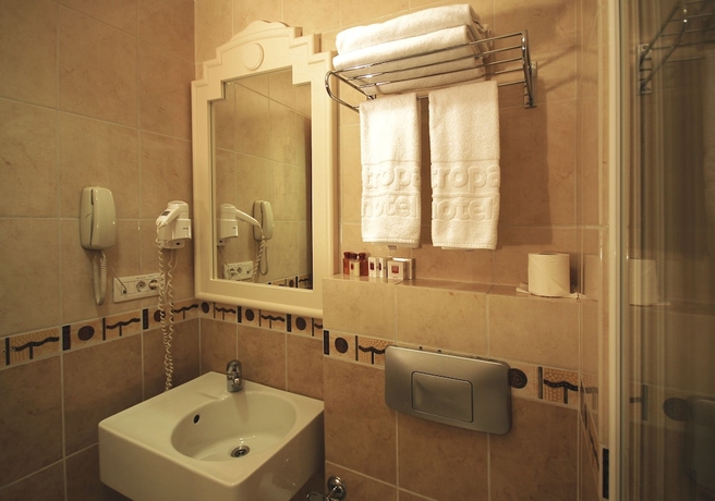 Imagen de la habitación del Hotel Taksim Metropark. Foto 12