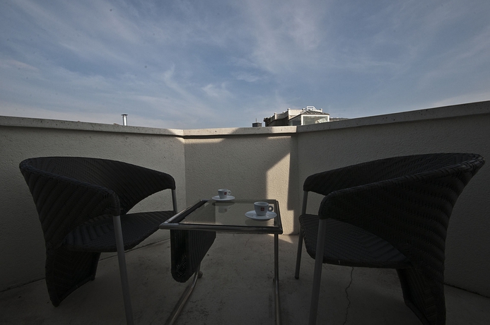 Imagen de los exteriores del Hotel Taksim Prelude. Foto 13