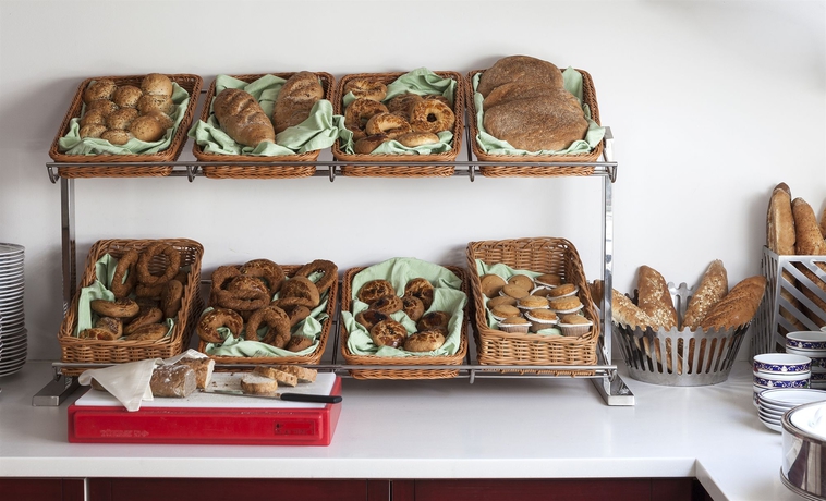 Imagen del bar/restaurante del Hotel Taksim Square. Foto 8