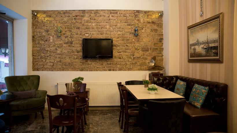 Imagen de los interiores del Hotel Taksim Trust. Foto 16
