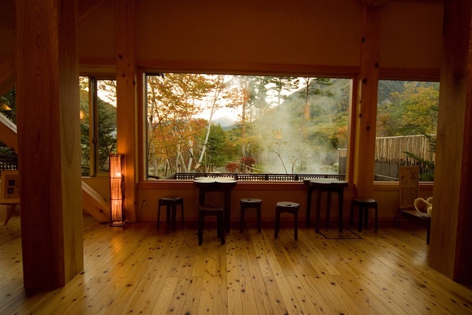 Imagen de los interiores del Hotel Takumi No Yado Miyama Ouan. Foto 10