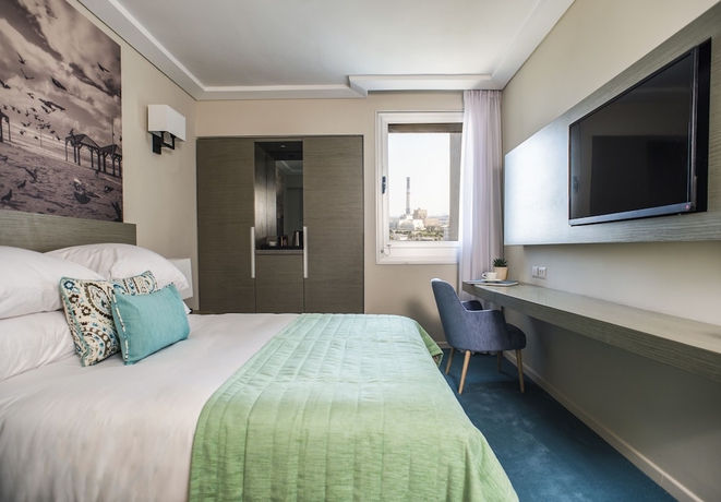 Imagen de la habitación del Hotel Tal By The Beach - An Atlas Boutique. Foto 13