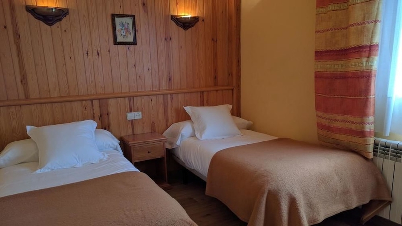 Imagen de la habitación del Hotel Talabart. Foto 13