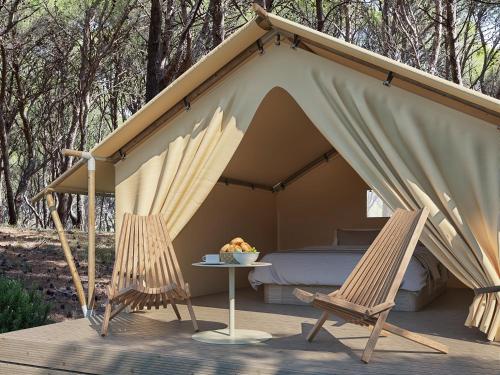 Imagen de la habitación del Hotel Talaia Plaza Ecoresort. Foto 14