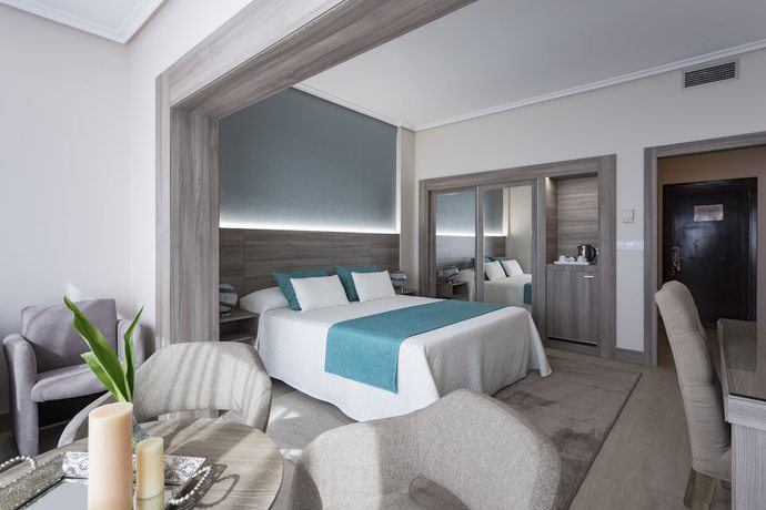 Imagen de la habitación del Hotel Talaso Louxo La Toja. Foto 18