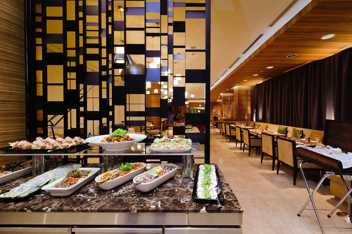 Imagen del bar/restaurante del Hotel Talatona Convention. Foto 5