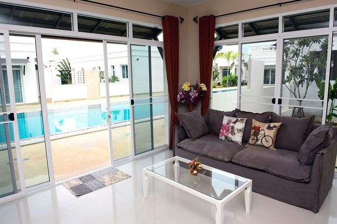 Imagen de los interiores del Hotel Talay Tara Resort. Foto 14