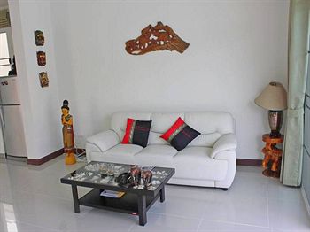 Imagen de la habitación del Hotel Talay Tara Resort. Foto 6