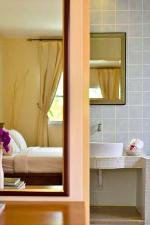Imagen de la habitación del Hotel Talay and Villa. Foto 10