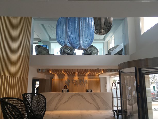 Imagen del bar/restaurante del Hotel Talayot - Adults Only. Foto 5