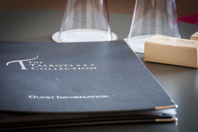 Imagen de la habitación del Hotel Talbot. Foto 6