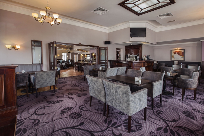 Imagen de los interiores del Hotel Talbot Midleton. Foto 12