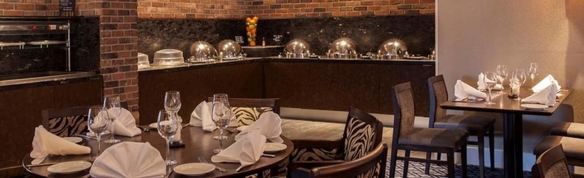 Imagen del bar/restaurante del Hotel Talbot Midleton. Foto 7