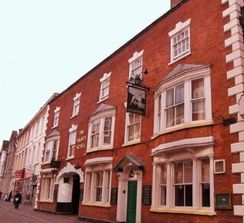 Imagen general del Hotel Talbot, Stourbridge. Foto 1