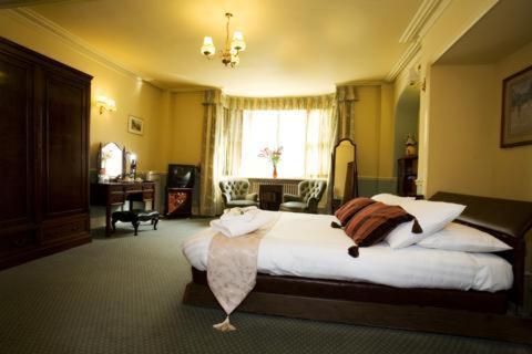Imagen de la habitación del Hotel Talbot, Stourbridge. Foto 9