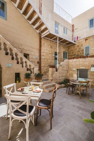 Imagen general del Hotel Talbot and Bons Boutique Bed and Breakfast. Foto 14