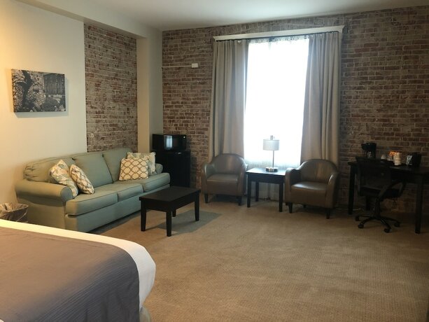 Imagen de la habitación del Hotel Talbott Inn. Foto 11