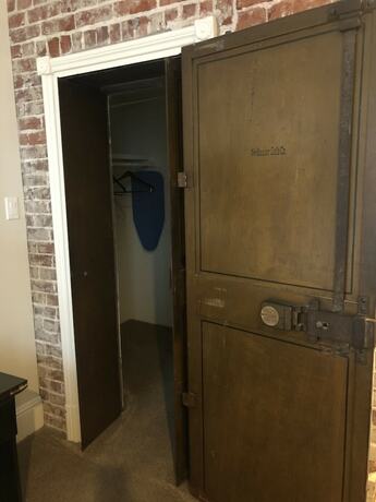 Imagen de la habitación del Hotel Talbott Inn. Foto 12