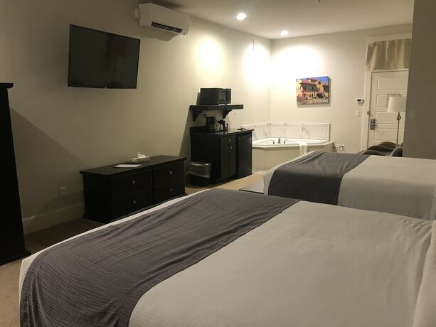 Imagen de la habitación del Hotel Talbott Inn. Foto 15