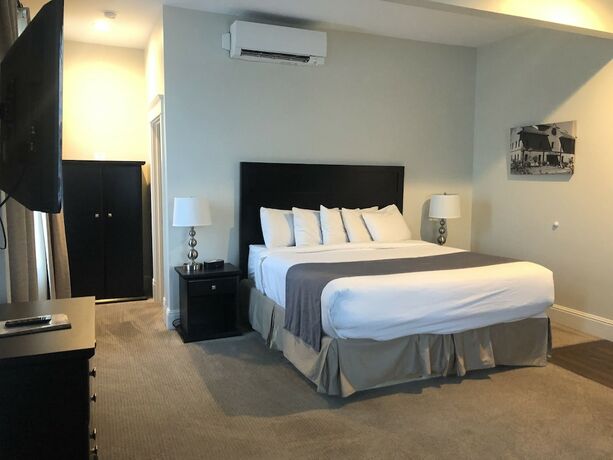 Imagen de la habitación del Hotel Talbott Inn. Foto 19