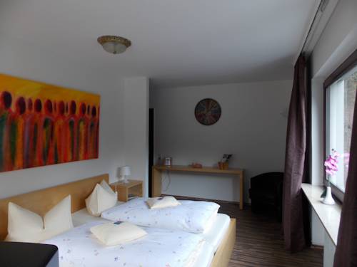 Imagen de la habitación del Hotel Talburg. Foto 4