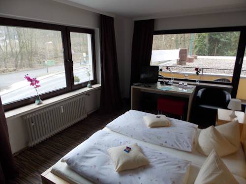 Imagen de la habitación del Hotel Talburg. Foto 6