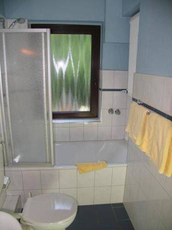 Imagen de la habitación del Hotel Talburg. Foto 12