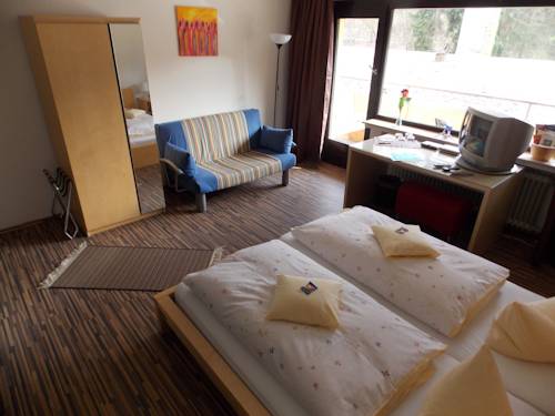 Imagen de la habitación del Hotel Talburg. Foto 13
