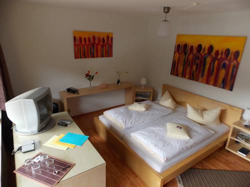 Imagen de la habitación del Hotel Talburg. Foto 15