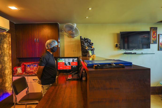 Imagen de los interiores del Hotel Taldar Inn. Foto 18