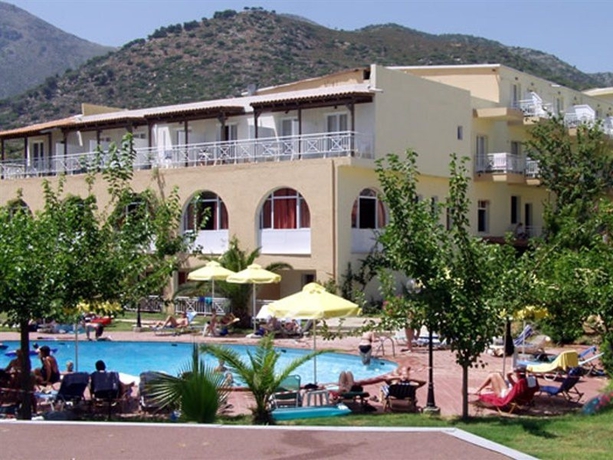 Imagen general del Hotel Talea Beach. Foto 7