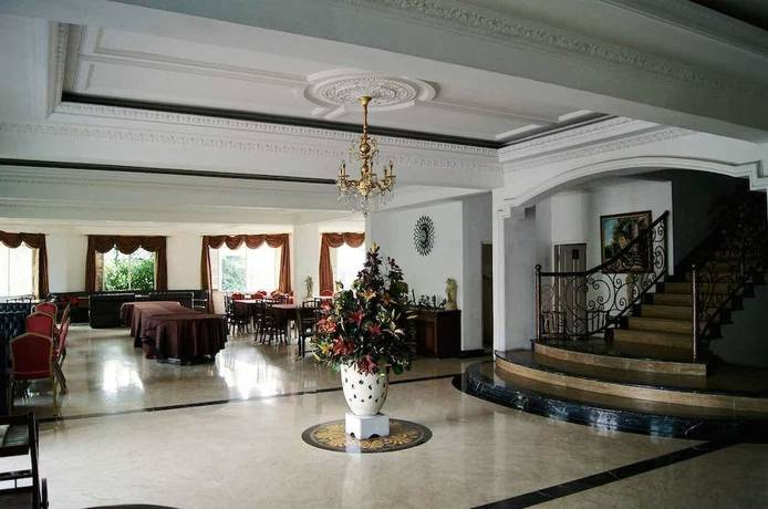 Imagen de los interiores del Hotel Talita Bukit Raya Hotel. Foto 18