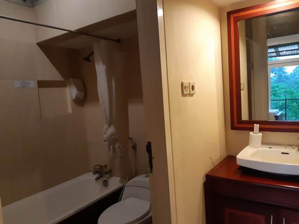 Imagen de la habitación del Hotel Talita Bukit Raya Hotel. Foto 9