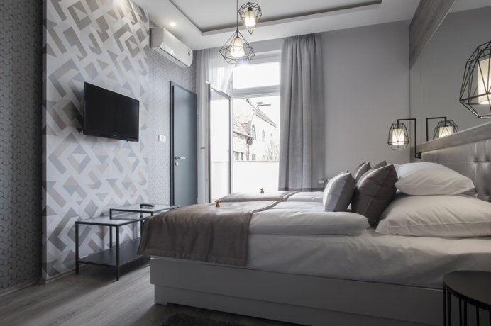 Imagen de la habitación del Hotel Talizm&aacute;n. Foto 13