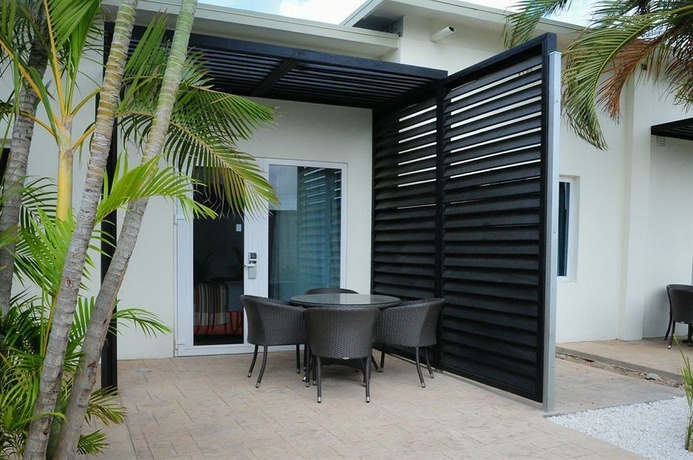 Imagen de los exteriores del Hotel Talk Of The Town and Beach Club. Foto 9