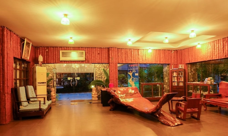 Imagen de los interiores del Hotel Talkoo Beach Resort Khanom. Foto 18