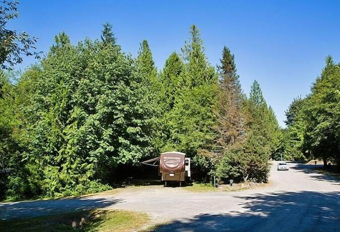 Imagen general del Hotel Tall Chief RV and Camping Resort. Foto 12