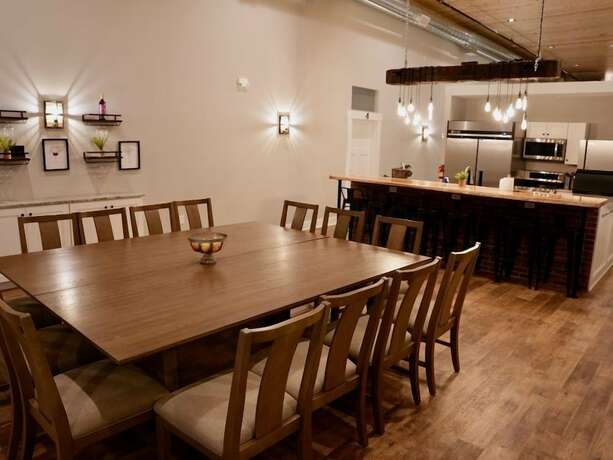 Imagen general del Hotel Tall Oaks Resort. Foto 4