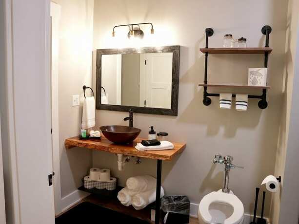 Imagen general del Hotel Tall Oaks Resort. Foto 6