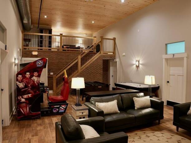 Imagen general del Hotel Tall Oaks Resort. Foto 7
